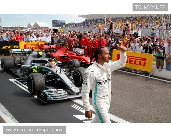 F1汉密尔顿模拟赛节奏更顺畅：探索极限速度与驾驶艺术的完美结合